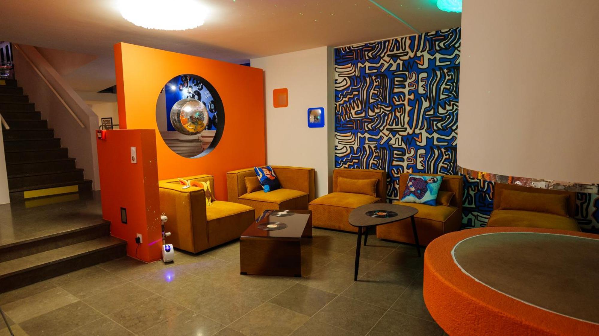 Hyp'Hotel Saint-Marcellin  Buitenkant foto