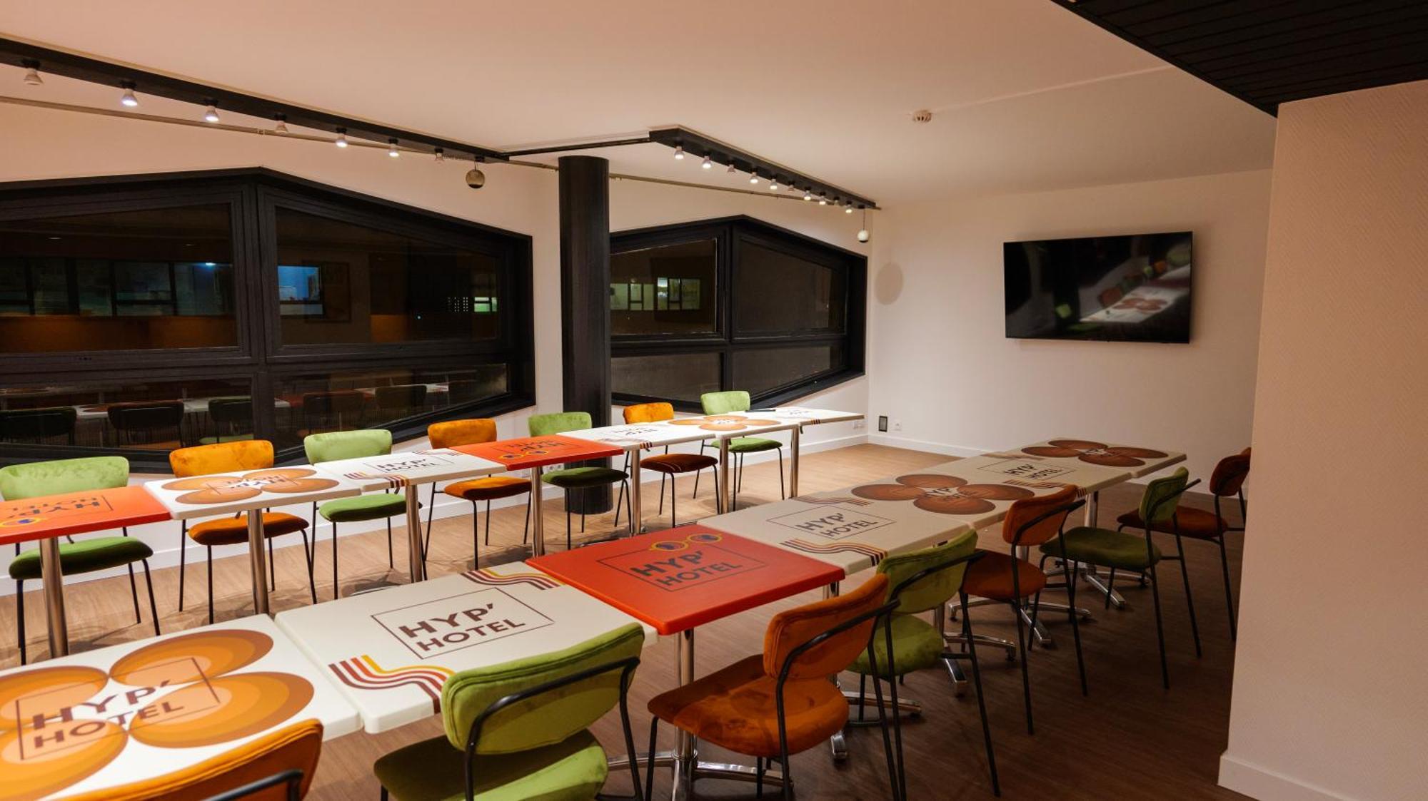 Hyp'Hotel Saint-Marcellin  Buitenkant foto